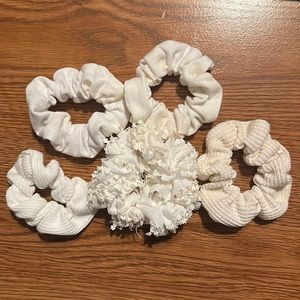 5 pc white scrunchies.